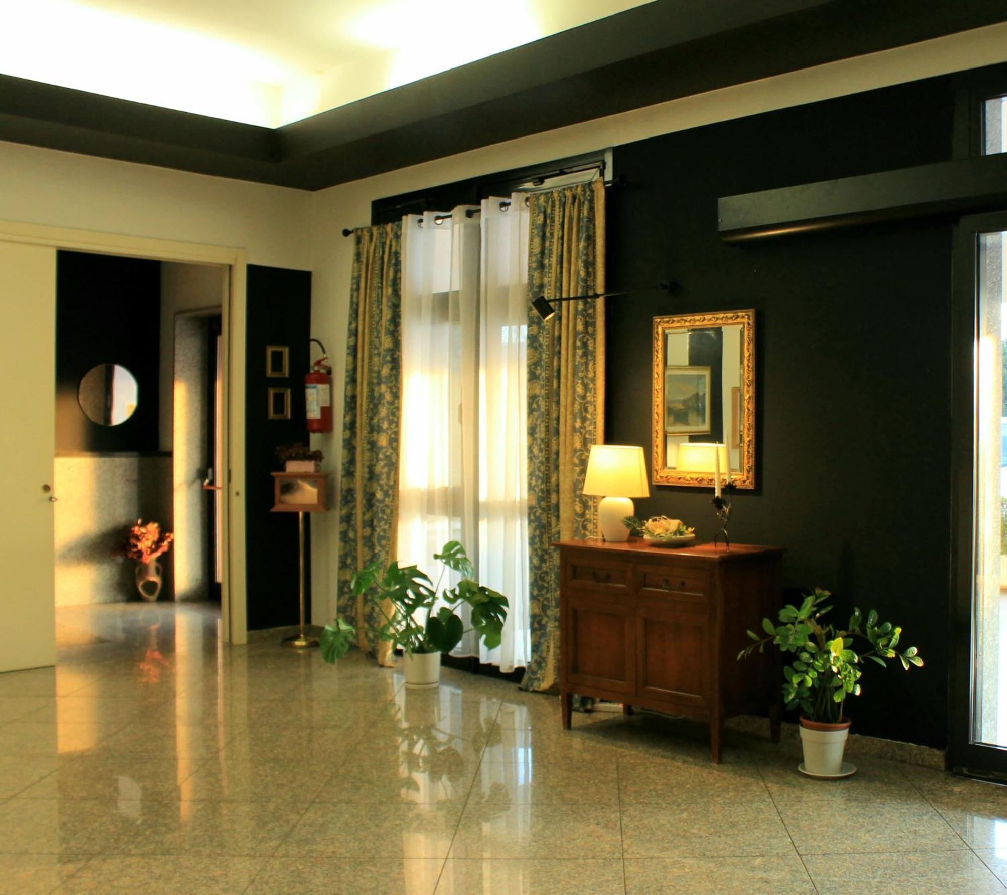 Hotel Nuovo Sole Hns